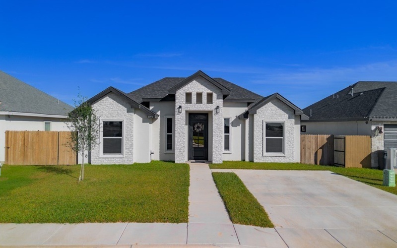 3191 Ethel Drive, Eagle Pass, TX 78852, 3 Bedrooms Bedrooms, ,2 BathroomsBathrooms,Residential,For Sale,3191 Ethel Drive,0,81898