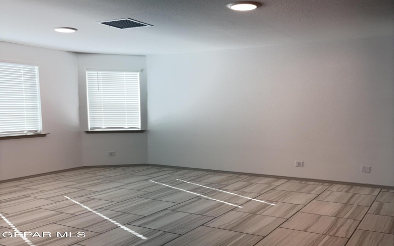 15137 Resolve Drive, El Paso, TX 79938, 3 Bedrooms Bedrooms, ,1 BathroomBathrooms,Residential,For Sale,15137 Resolve Drive,0,934549