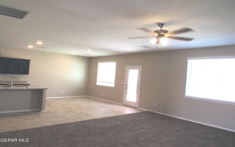 15140 Conviction Avenue, El Paso, TX 79928, 3 Habitaciones Habitaciones , ,1 BañoBaños,Residential,En Venta,15140 Conviction Avenue,0,934557