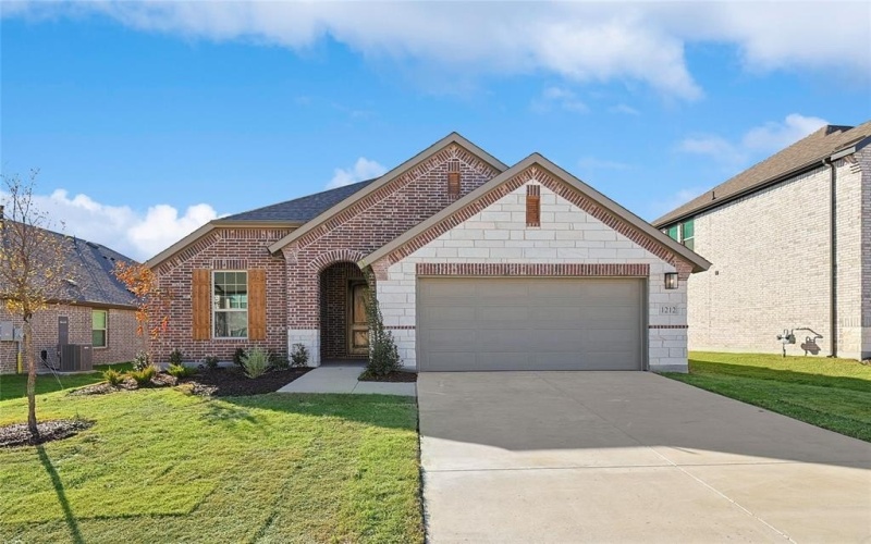 4928 Hitching Post Drive, Fort Worth, TX 76036, 4 Bedrooms Bedrooms, ,2 BathroomsBathrooms,Residential,For Sale,4928 Hitching Post Drive,0,20930411