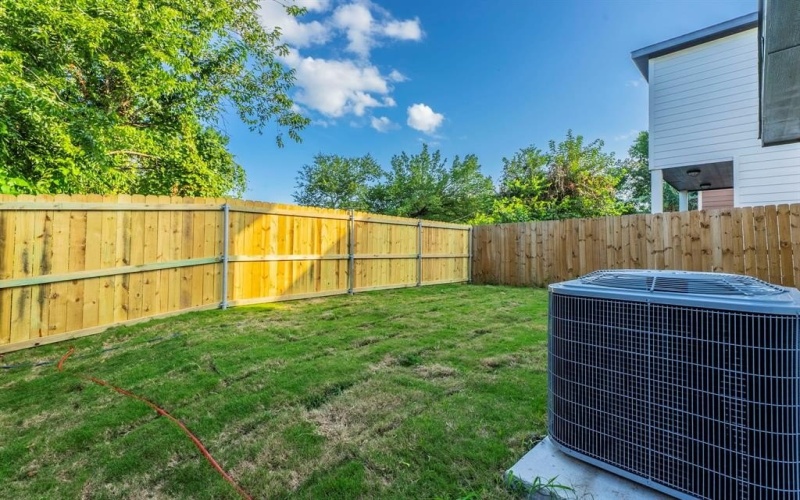 3228 Tuskegee Street, Dallas, TX 75215, 3 Habitaciones Habitaciones , ,3 BañosBaños,Residential,En Venta,3228 Tuskegee Street,0,20998711