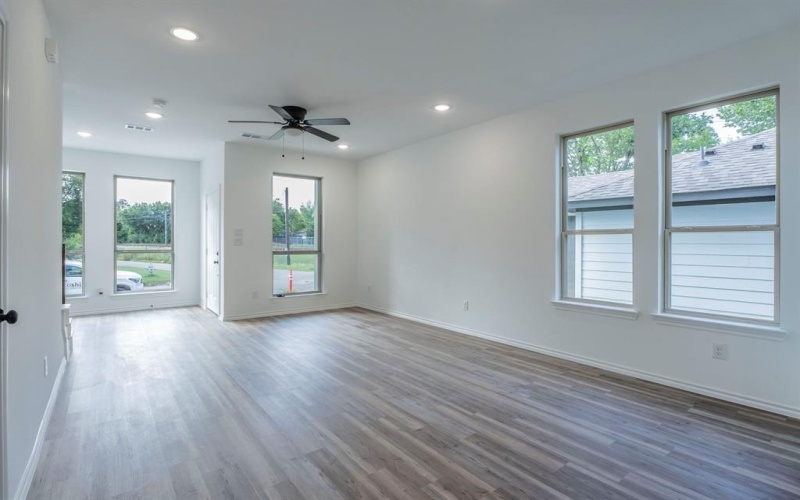 3228 Tuskegee Street, Dallas, TX 75215, 3 Habitaciones Habitaciones , ,3 BañosBaños,Residential,En Venta,3228 Tuskegee Street,0,20998711