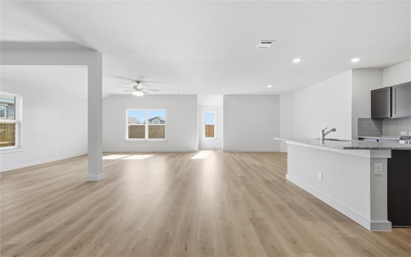 127 John Laurens Drive, Venus, TX 76084, 3 Bedrooms Bedrooms, ,2 BathroomsBathrooms,Residential,For Sale,127 John Laurens Drive,0,21030987