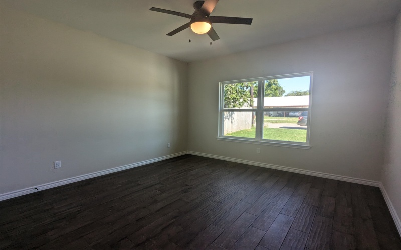 1704 E Avenue G, Lampasas, TX 76550, 3 Bedrooms Bedrooms, ,2 BathroomsBathrooms,Residential,For Sale,1704 E Avenue G,169346