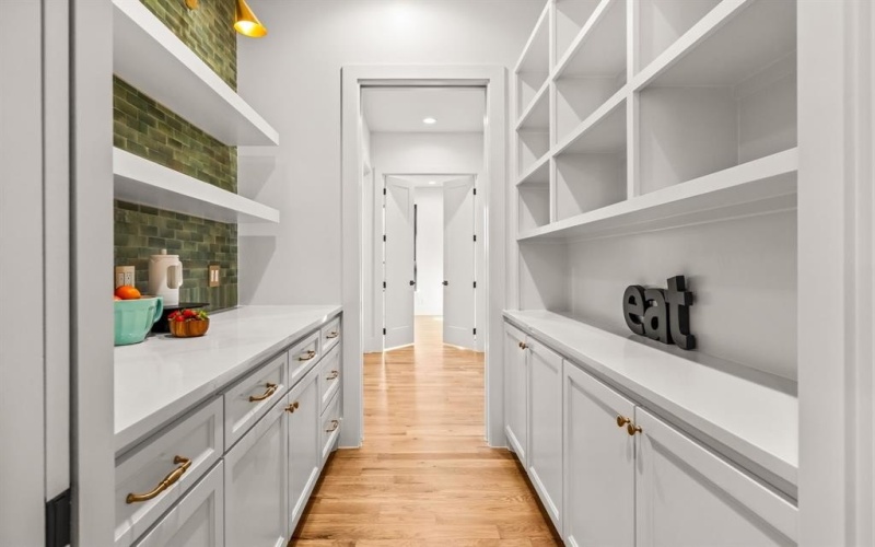 513 Royal Santana Run, Weatherford, TX 76087, 4 Habitaciones Habitaciones , ,5 BañosBaños,Residential,En Venta,513 Royal Santana Run,0,21113010