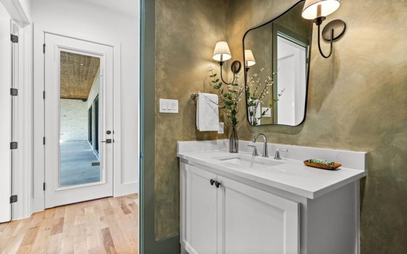 513 Royal Santana Run, Weatherford, TX 76087, 4 Habitaciones Habitaciones , ,5 BañosBaños,Residential,En Venta,513 Royal Santana Run,0,21113010