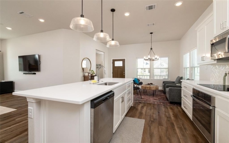 1577 Saylee Lane, Burleson, TX 76028, 3 Bedrooms Bedrooms, ,2 BathroomsBathrooms,Residential,For Sale,1577 Saylee Lane,0,21115762