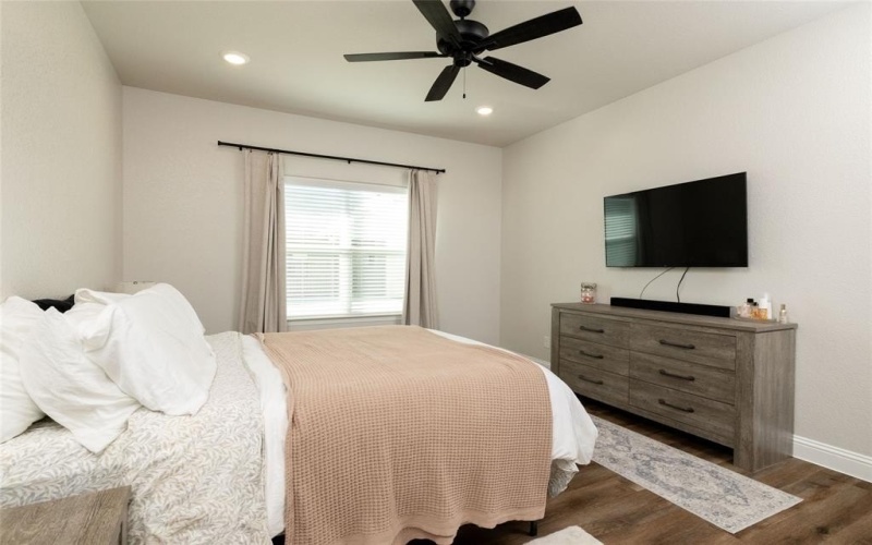 1577 Saylee Lane, Burleson, TX 76028, 3 Bedrooms Bedrooms, ,2 BathroomsBathrooms,Residential,For Sale,1577 Saylee Lane,0,21115762