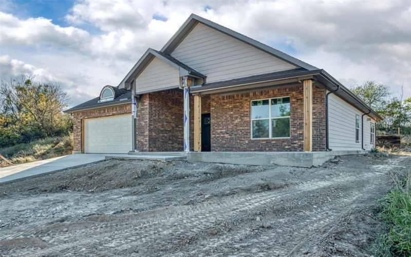 709 Blue Fathom Drive, Runaway Bay, TX 76426, 3 Bedrooms Bedrooms, ,2 BathroomsBathrooms,Residential,For Sale,709 Blue Fathom Drive,0,21119778