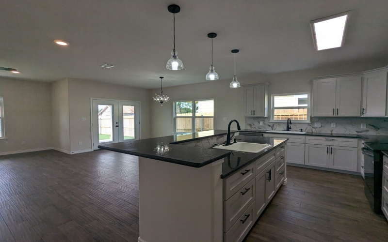 1708 E Ave G, Lampasas, TX 76550, 3 Bedrooms Bedrooms, ,2 BathroomsBathrooms,Residential,For Sale,1708 E Ave G,0,169366