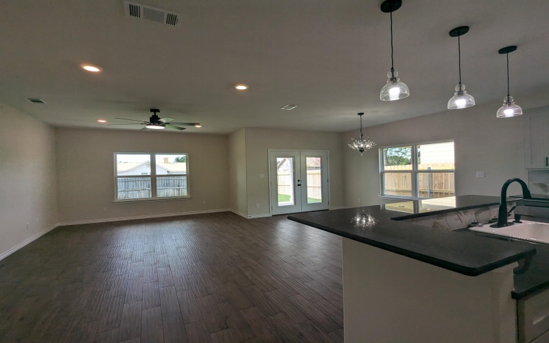1708 E Ave G, Lampasas, TX 76550, 3 Bedrooms Bedrooms, ,2 BathroomsBathrooms,Residential,For Sale,1708 E Ave G,0,169366
