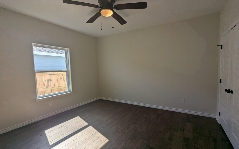 1708 E Ave G, Lampasas, TX 76550, 3 Bedrooms Bedrooms, ,2 BathroomsBathrooms,Residential,For Sale,1708 E Ave G,0,169366