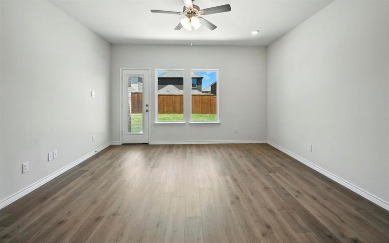 2140 Mantua Farm Boulevard, Anna, TX 75409, 4 Bedrooms Bedrooms, ,2 BathroomsBathrooms,Residential,For Sale,2140 Mantua Farm Boulevard,0,21124779