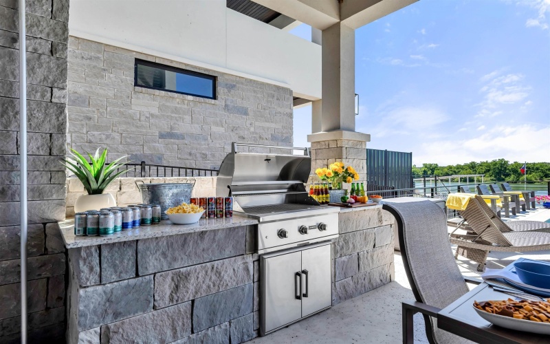 3208 River Oaks Drive, Kingsland, TX 78639, 6 Bedrooms Bedrooms, ,6 BathroomsBathrooms,Residential,For Sale,3208 River Oaks Drive,169412