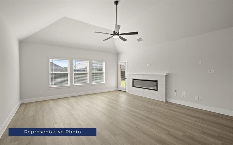 209 Tradd Street, Glenn Heights, TX 75154, 5 Bedrooms Bedrooms, ,3 BathroomsBathrooms,Residential,For Sale,209 Tradd Street,0,21124983