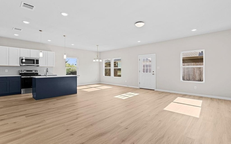 209 Lead Creek Drive, Fort Worth, TX 76131, 3 Habitaciones Habitaciones , ,2 BañosBaños,Residential,En Venta,209 Lead Creek Drive,0,21125043