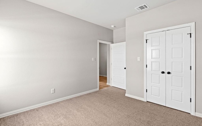 208 Lead Creek Drive, Fort Worth, TX 76131, 4 Habitaciones Habitaciones , ,2 BañosBaños,Residential,En Venta,208 Lead Creek Drive,0,21125057