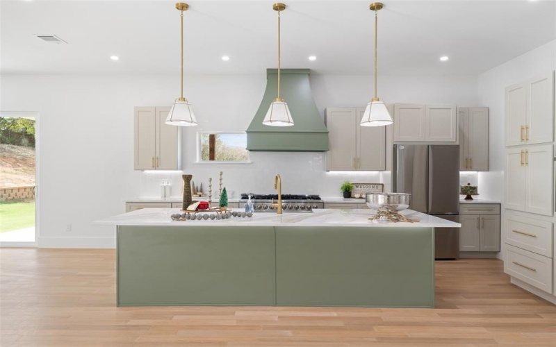 3300 Olympia Fields Drive, Burleson, TX 76028, 5 Bedrooms Bedrooms, ,5 BathroomsBathrooms,Residential,For Sale,3300 Olympia Fields Drive,0,21121816