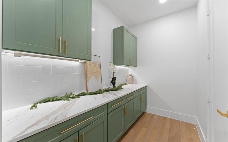 3300 Olympia Fields Drive, Burleson, TX 76028, 5 Bedrooms Bedrooms, ,5 BathroomsBathrooms,Residential,For Sale,3300 Olympia Fields Drive,0,21121816