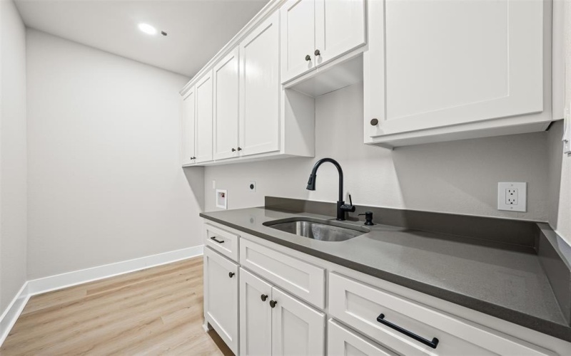 825 Forward Pass Drive, Hewitt, TX 76643, 4 Habitaciones Habitaciones , ,2 BañosBaños,Residential,En Venta,825 Forward Pass Drive,0,21122828