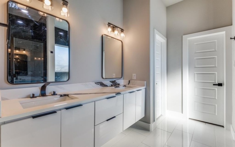 803 Rayenell Avenue, Dallas, TX 75217, 4 Habitaciones Habitaciones , ,2 BañosBaños,Residential,En Venta,803 Rayenell Avenue,0,21124135