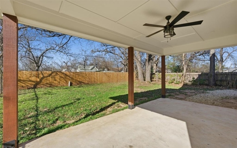 808 E Pecan Avenue, Waco, TX 76704, 3 Habitaciones Habitaciones , ,2 BañosBaños,Residential,En Venta,808 E Pecan Avenue,0,21124318