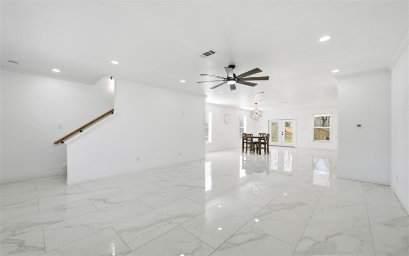 808 E Pecan Avenue, Waco, TX 76704, 3 Habitaciones Habitaciones , ,2 BañosBaños,Residential,En Venta,808 E Pecan Avenue,0,21124318