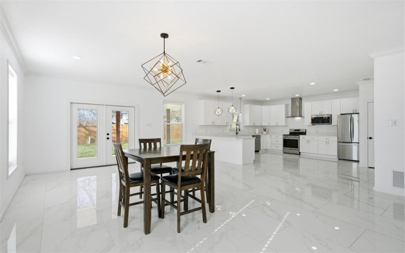 808 E Pecan Avenue, Waco, TX 76704, 3 Habitaciones Habitaciones , ,2 BañosBaños,Residential,En Venta,808 E Pecan Avenue,0,21124318