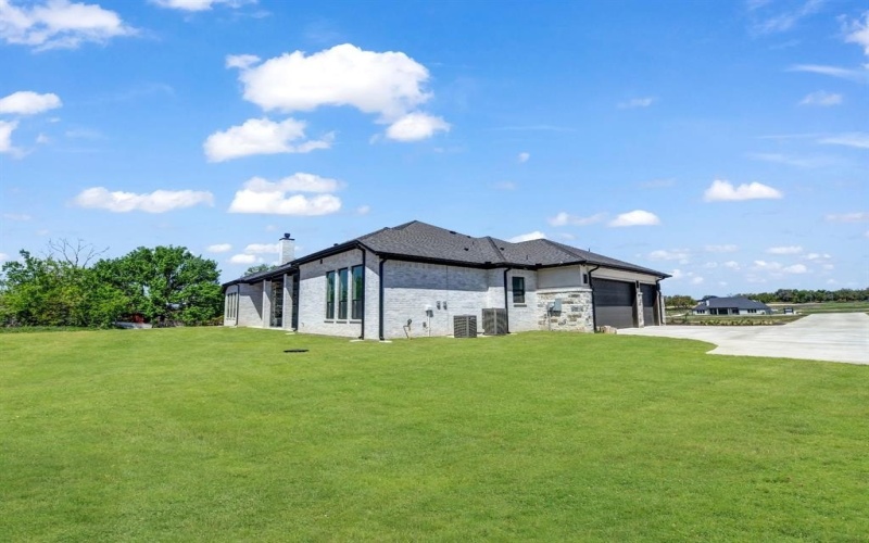 4009 Estancia Court, Weatherford, TX 76088, 4 Bedrooms Bedrooms, ,3 BathroomsBathrooms,Residential,For Sale,4009 Estancia Court,0,21124473