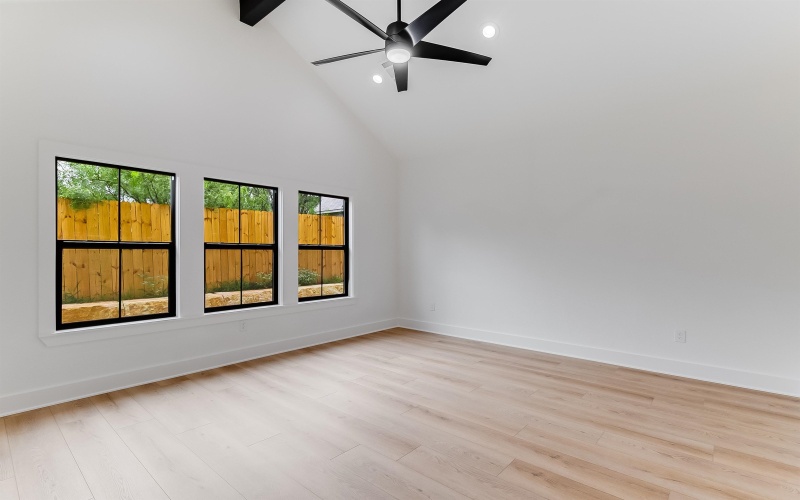 837 Birch Lane, Cottonwood Shores, TX 78657, 4 Habitaciones Habitaciones , ,3 BañosBaños,Residential,En Venta,837 Birch Lane,169900