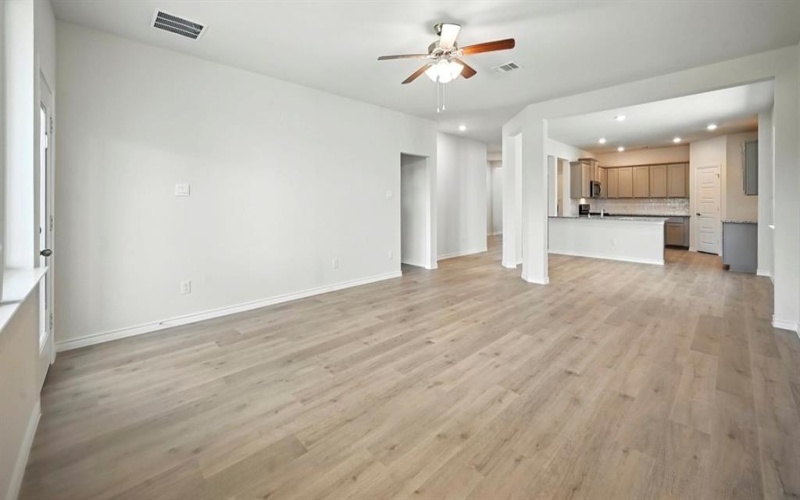 3540 Barnfield Avenue, Aubrey, TX 76227, 3 Bedrooms Bedrooms, ,2 BathroomsBathrooms,Residential,For Sale,3540 Barnfield Avenue,0,21124514