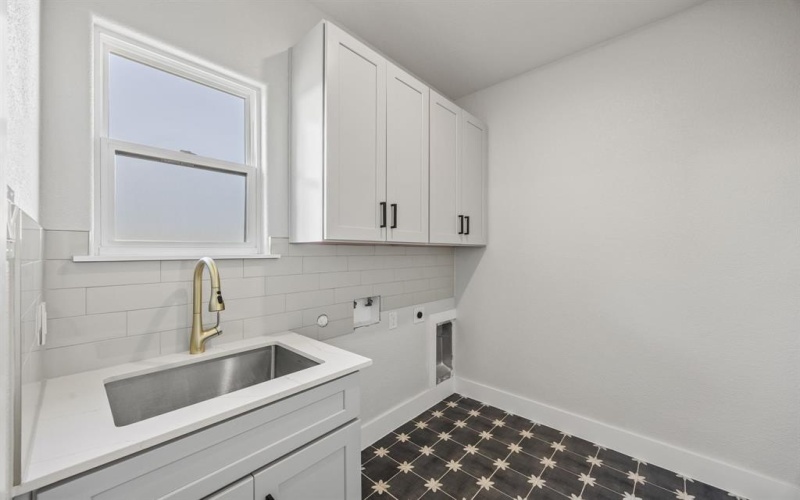 1833 Sudbury Drive, Cleburne, TX 76033, 3 Habitaciones Habitaciones , ,2 BañosBaños,Residential,En Venta,1833 Sudbury Drive,0,21124527