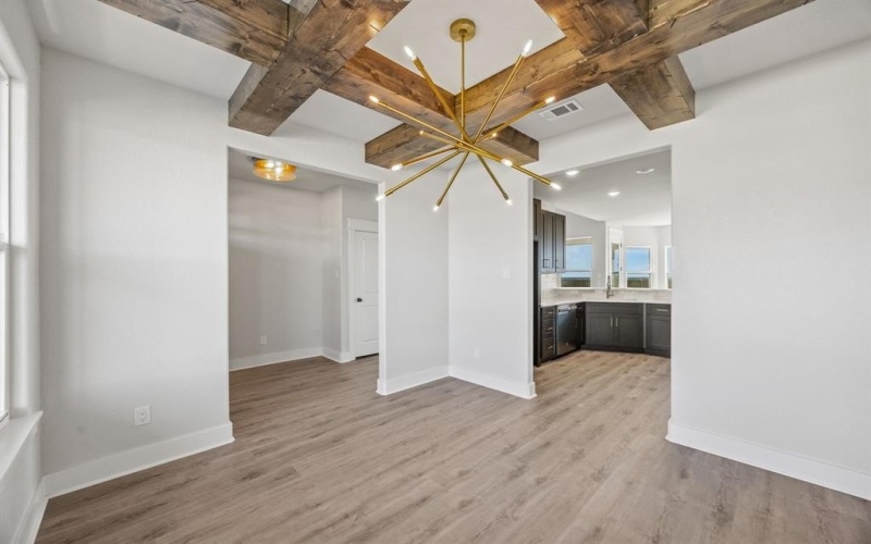 1833 Sudbury Drive, Cleburne, TX 76033, 3 Habitaciones Habitaciones , ,2 BañosBaños,Residential,En Venta,1833 Sudbury Drive,0,21124527