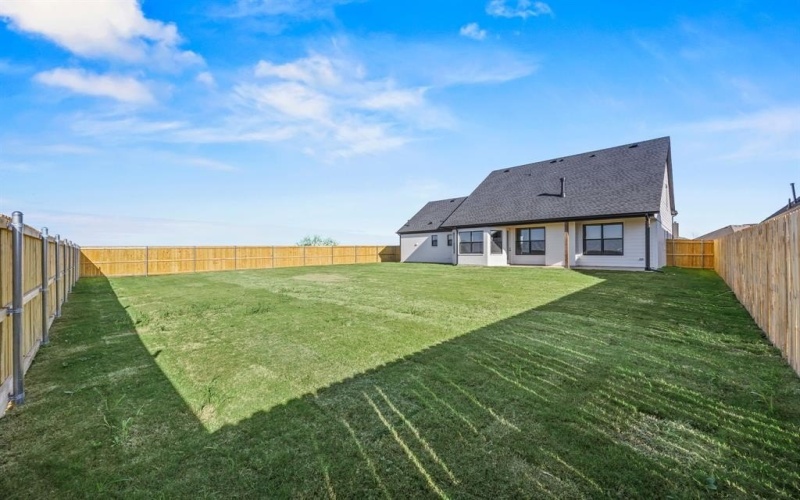 1833 Sudbury Drive, Cleburne, TX 76033, 3 Habitaciones Habitaciones , ,2 BañosBaños,Residential,En Venta,1833 Sudbury Drive,0,21124527