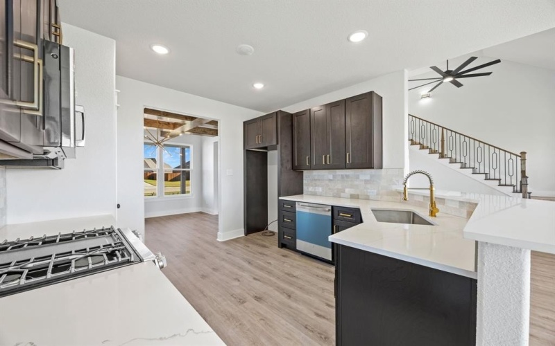 1833 Sudbury Drive, Cleburne, TX 76033, 3 Habitaciones Habitaciones , ,2 BañosBaños,Residential,En Venta,1833 Sudbury Drive,0,21124527