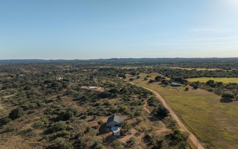 106 Bobcat Trail, Llano, TX 78643, 3 Habitaciones Habitaciones , ,2 BañosBaños,Residential,En Venta,106 Bobcat Trail,169912