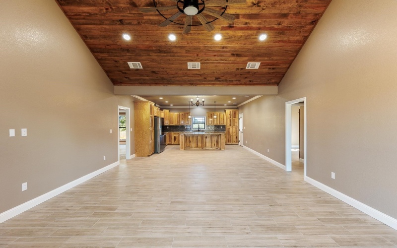 106 Bobcat Trail, Llano, TX 78643, 3 Habitaciones Habitaciones , ,2 BañosBaños,Residential,En Venta,106 Bobcat Trail,169912