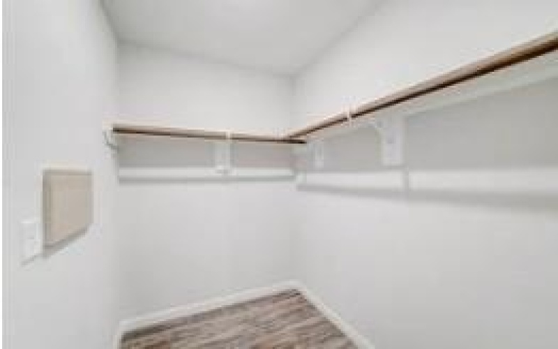 332 Azalea Trail, Granbury, TX 76048, 4 Bedrooms Bedrooms, ,2 BathroomsBathrooms,Residential,For Sale,332 Azalea Trail,0,21124745