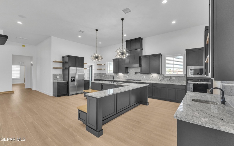 15041 Hinojos Ave, El Paso, TX 79938, 4 Bedrooms Bedrooms, ,3 BathroomsBathrooms,Residential,For Sale,15041 Hinojos Ave,0,934586