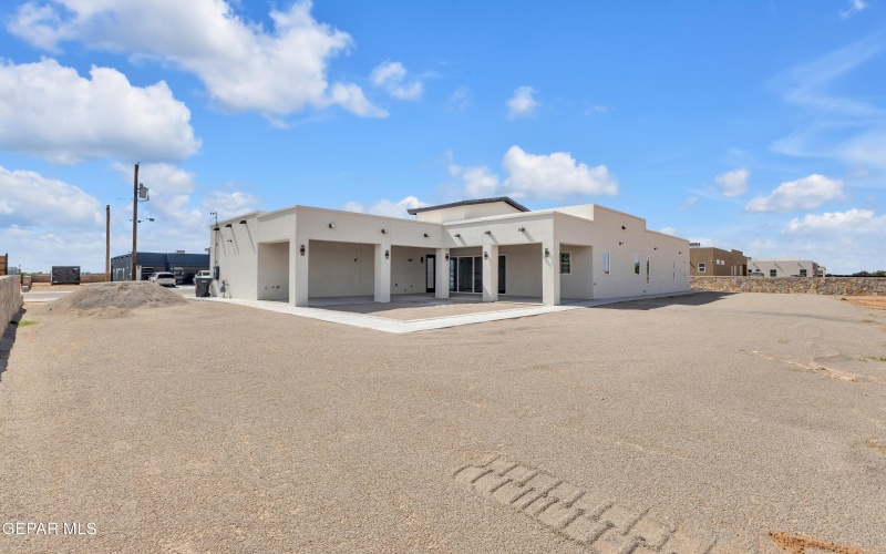 15041 Hinojos Ave, El Paso, TX 79938, 4 Bedrooms Bedrooms, ,3 BathroomsBathrooms,Residential,For Sale,15041 Hinojos Ave,0,934586