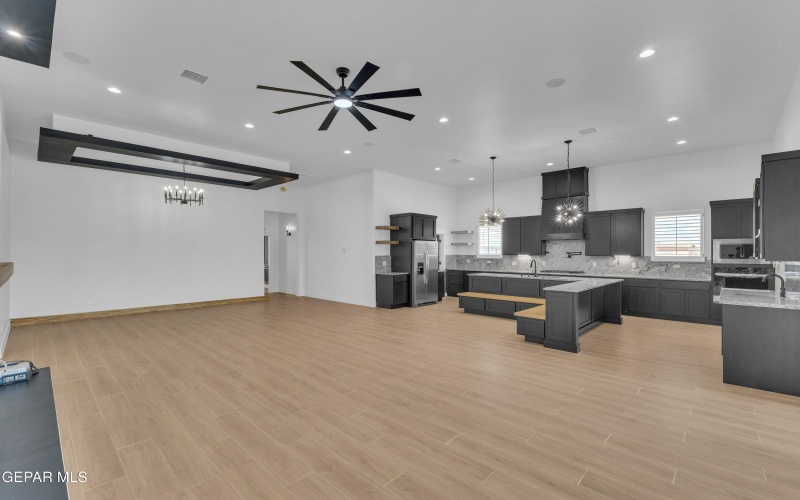 15041 Hinojos Ave, El Paso, TX 79938, 4 Bedrooms Bedrooms, ,3 BathroomsBathrooms,Residential,For Sale,15041 Hinojos Ave,0,934586