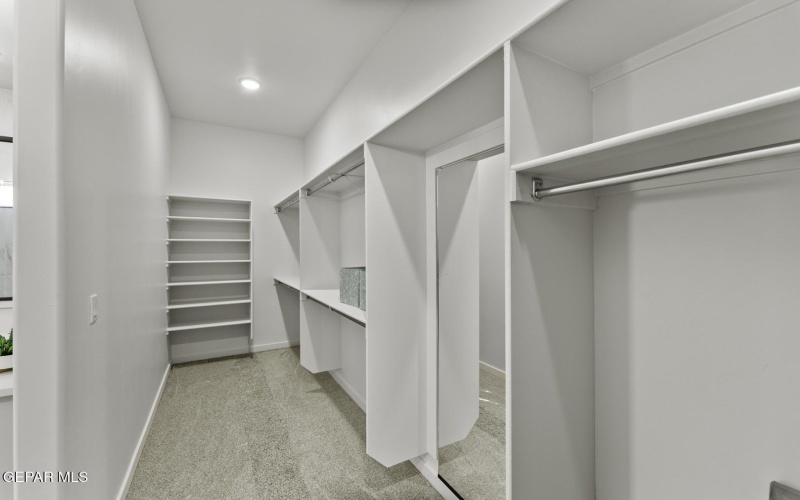 1137 Brass Hill Avenue, Santa Teresa, NM 88008, 4 Bedrooms Bedrooms, ,3 BathroomsBathrooms,Residential,For Sale,1137 Brass Hill Avenue,0,934613