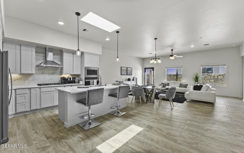 1137 Brass Hill Avenue, Santa Teresa, NM 88008, 4 Bedrooms Bedrooms, ,3 BathroomsBathrooms,Residential,For Sale,1137 Brass Hill Avenue,0,934613