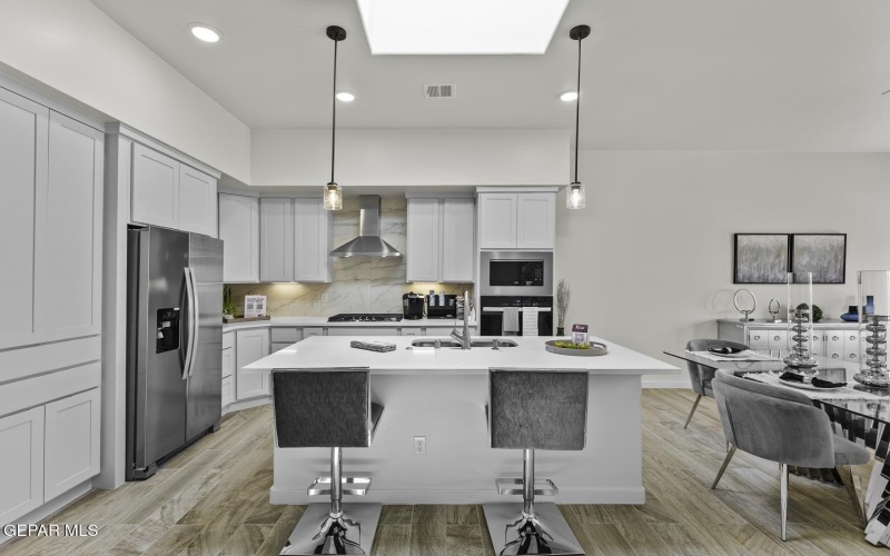 1137 Brass Hill Avenue, Santa Teresa, NM 88008, 4 Bedrooms Bedrooms, ,3 BathroomsBathrooms,Residential,For Sale,1137 Brass Hill Avenue,0,934613