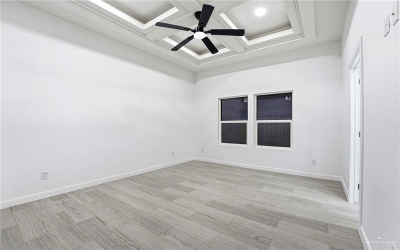 3921 Zimmerius Avenue, McAllen, TX 78504, 3 Bedrooms Bedrooms, ,3 BathroomsBathrooms,Residential,For Sale,3921 Zimmerius Avenue,0,488151