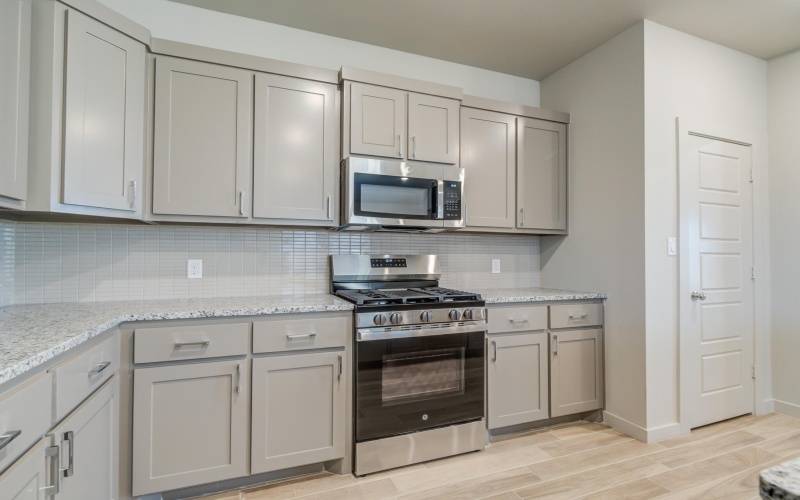 7033 25th Street, Lubbock, TX 79407, 3 Bedrooms Bedrooms, ,2 BathroomsBathrooms,Residential,For Sale,7033 25th Street,0,202563766