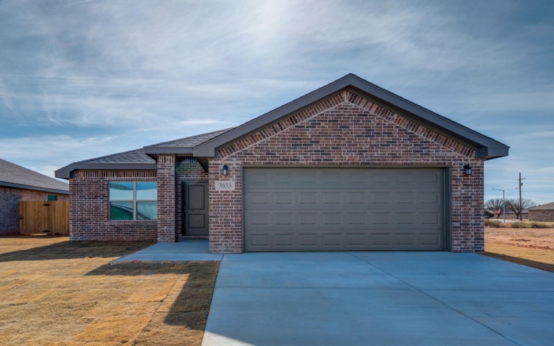 7033 25th Street, Lubbock, TX 79407, 3 Bedrooms Bedrooms, ,2 BathroomsBathrooms,Residential,For Sale,7033 25th Street,0,202563766
