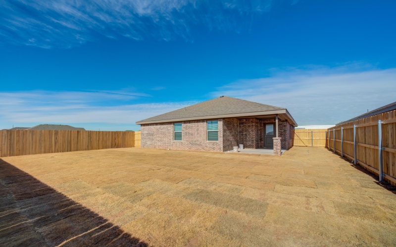 7033 25th Street, Lubbock, TX 79407, 3 Bedrooms Bedrooms, ,2 BathroomsBathrooms,Residential,For Sale,7033 25th Street,0,202563766