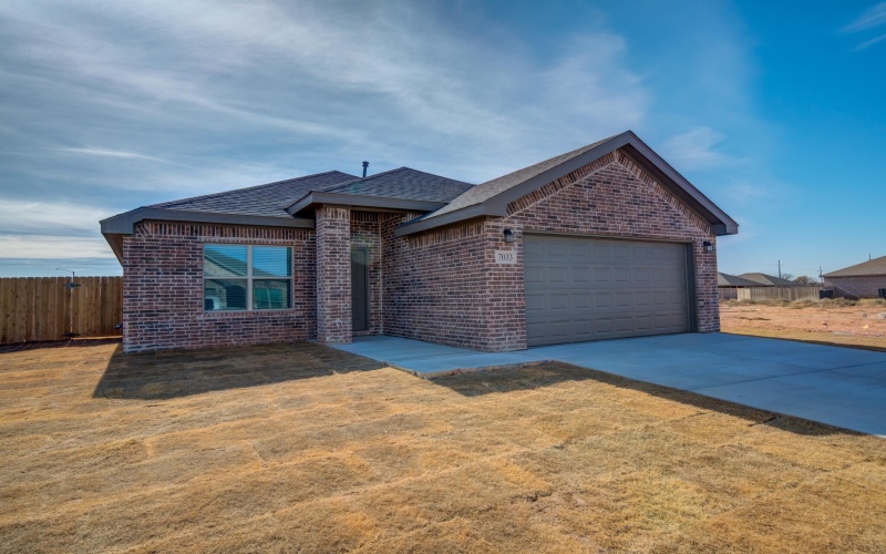 7033 25th Street, Lubbock, TX 79407, 3 Bedrooms Bedrooms, ,2 BathroomsBathrooms,Residential,For Sale,7033 25th Street,0,202563766