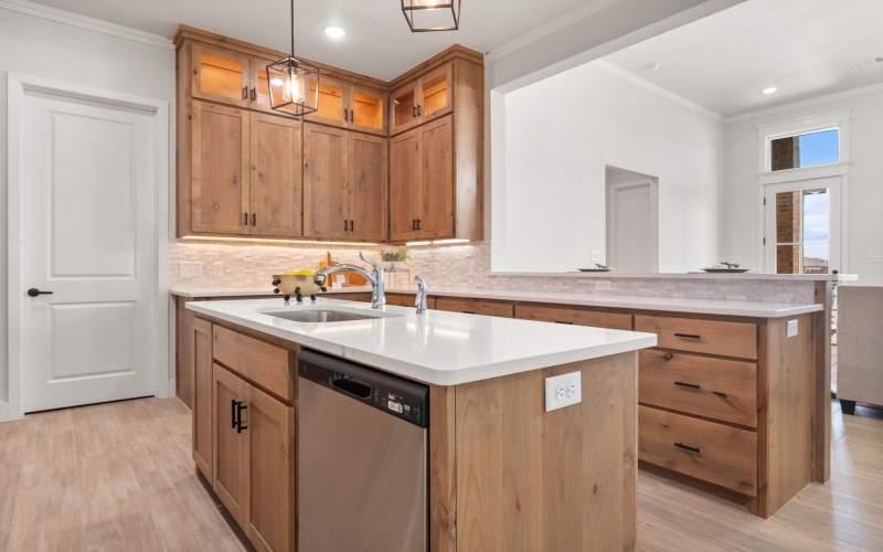 7526 57th Street, Lubbock, TX 79407, 3 Habitaciones Habitaciones , ,3 BañosBaños,Residential,En Venta,7526 57th Street,0,202563774